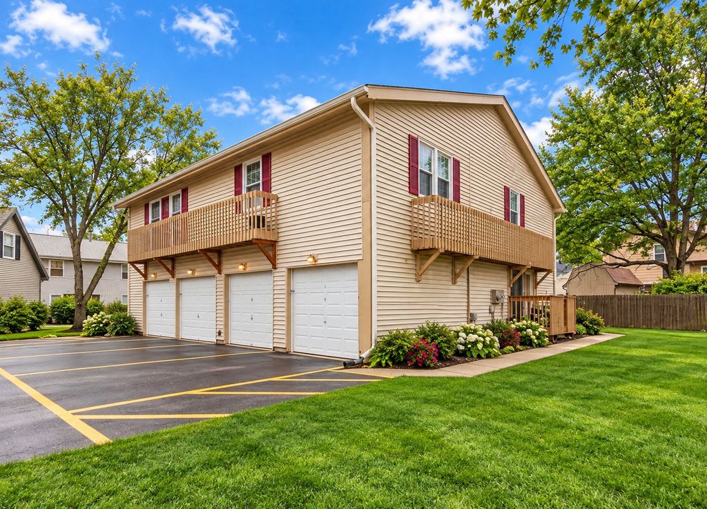 212 Hudson Court B, Bolingbrook, IL 60440 — photo 3