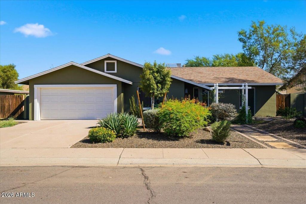 1506 E BROADMOR Drive, Tempe, AZ 85282 — exterior