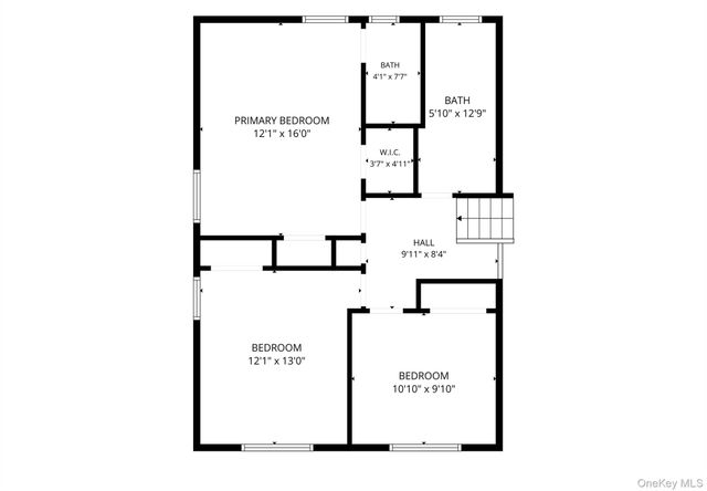 5 Cranberry Lane, Plainview, NY 11803