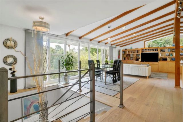 3839 Davana Road, Sherman Oaks, CA 91423