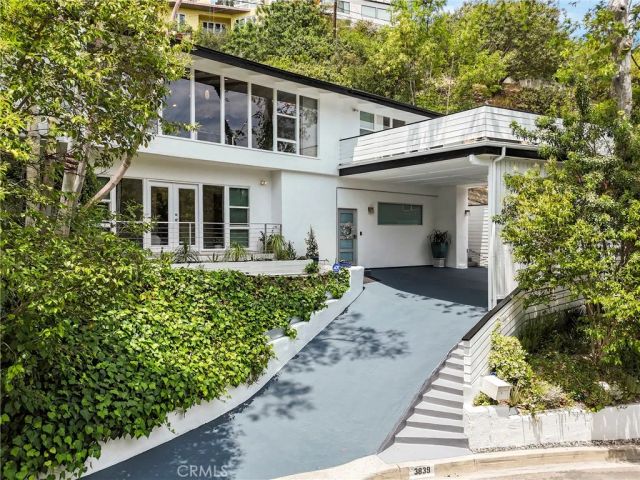 3839 Davana Road, Sherman Oaks, CA 91423