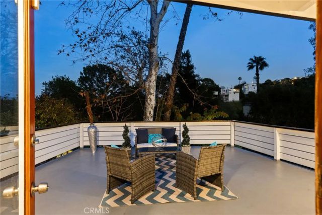 3839 Davana Road, Sherman Oaks, CA 91423