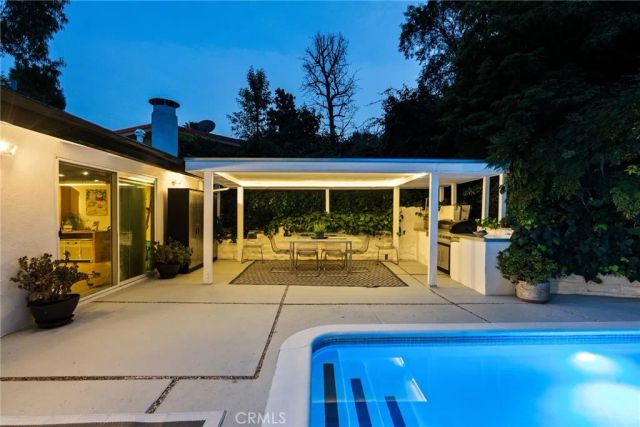 3839 Davana Road, Sherman Oaks, CA 91423