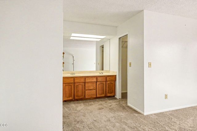 2774 Jessica Circle, Medford, OR 97504