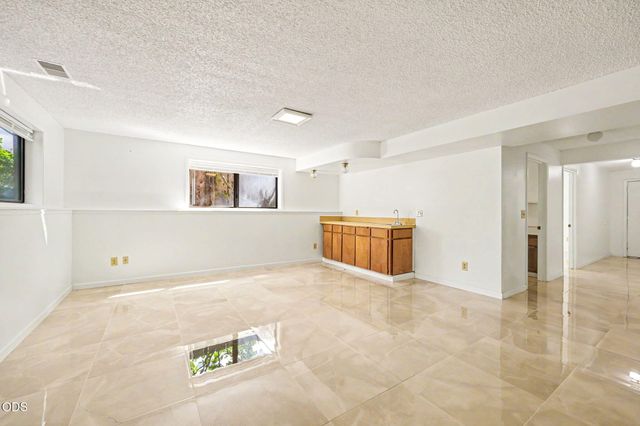 2774 Jessica Circle, Medford, OR 97504