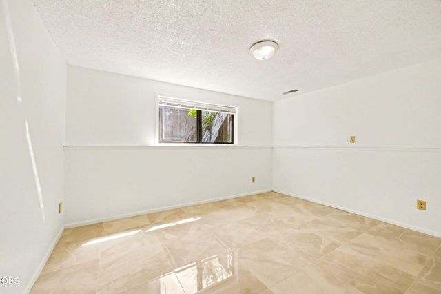 2774 Jessica Circle, Medford, OR 97504