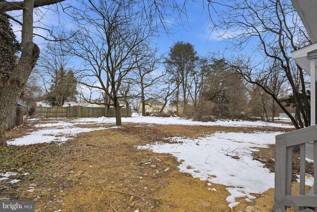 357 MANTUA AVE, Paulsboro, NJ 08066