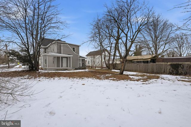 357 MANTUA AVE, Paulsboro, NJ 08066