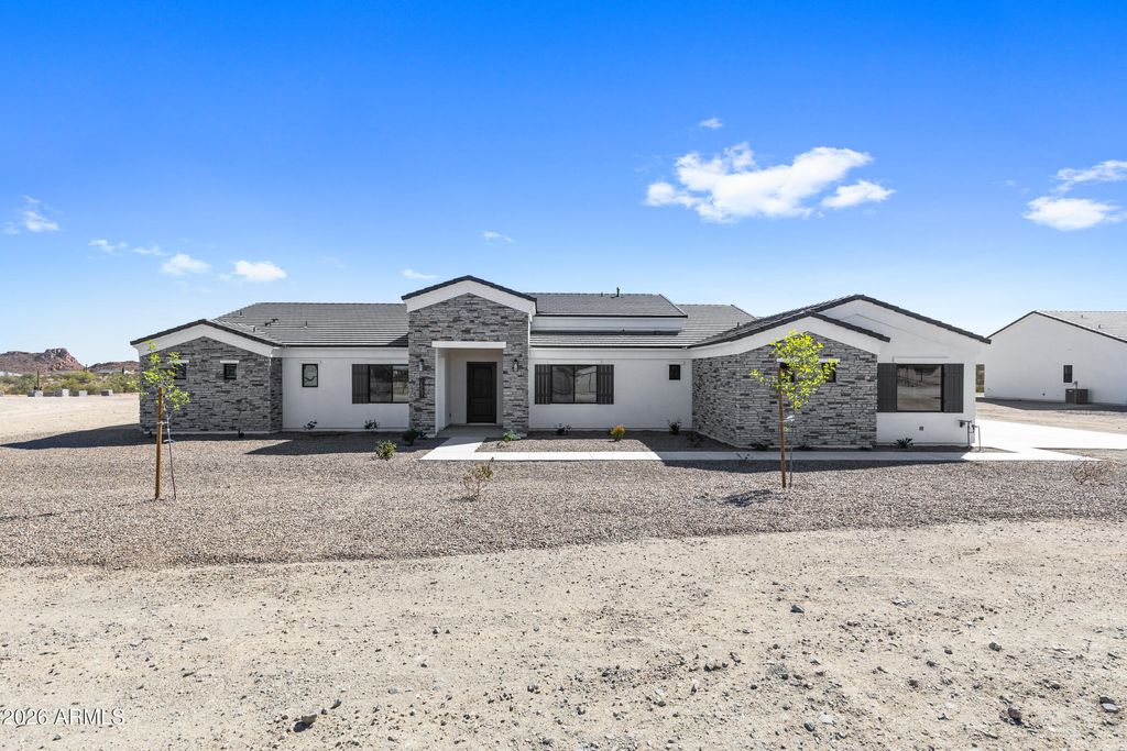 2557 W MARITA Street, Queen Creek, AZ 85143