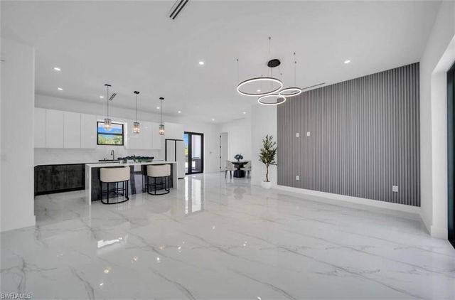 3010 13th ST SW, Lehigh Acres, FL 33976