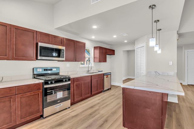 11630 Sagewillow Lane, Houston, TX 77089