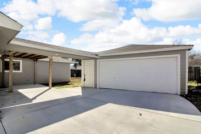 11630 Sagewillow Lane, Houston, TX 77089