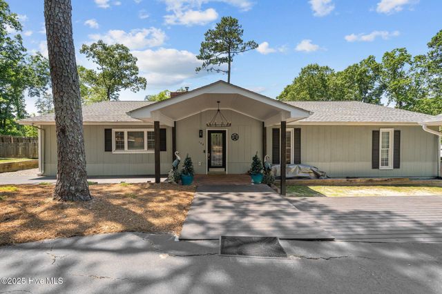 140 One Down Street, Southern Pines, NC 28387