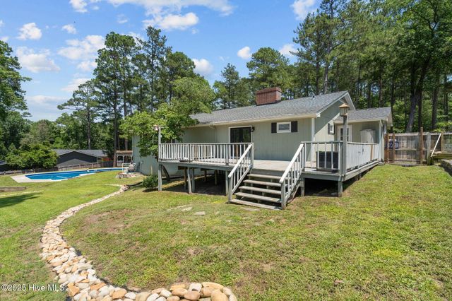140 One Down Street, Southern Pines, NC 28387