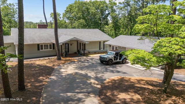 140 One Down Street, Southern Pines, NC 28387