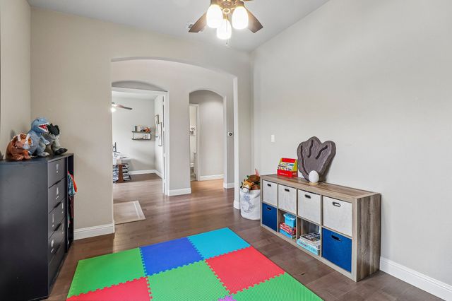 7104 Chelsea Drive, North Richland Hills, TX 76180