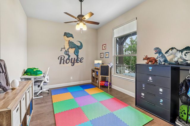 7104 Chelsea Drive, North Richland Hills, TX 76180