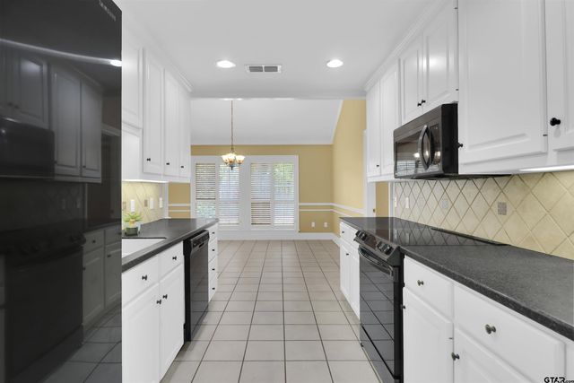 5110 Eastgate DR, Tyler, TX 75703