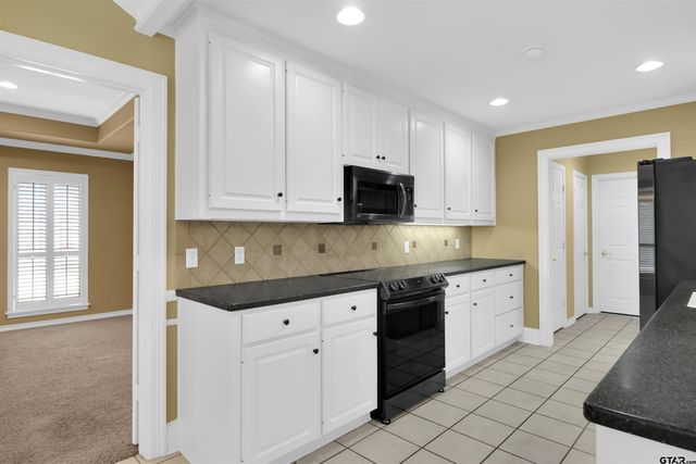 5110 Eastgate DR, Tyler, TX 75703