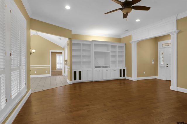 5110 Eastgate DR, Tyler, TX 75703