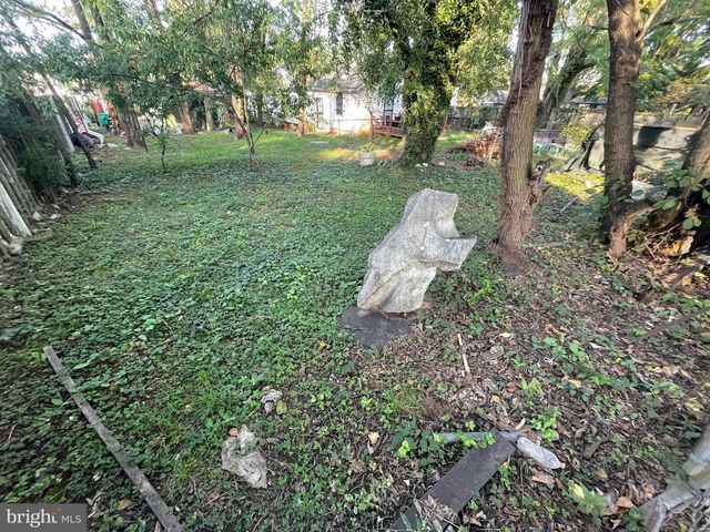 4619 ADDISON RD, Capitol Heights, MD 20743