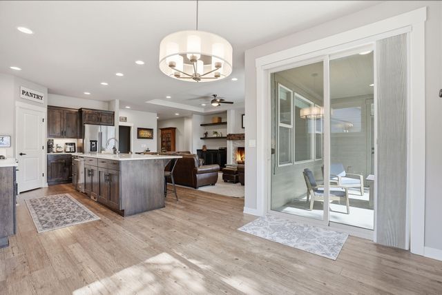 16507 Charlotte Day Drive, La Pine, OR 97739