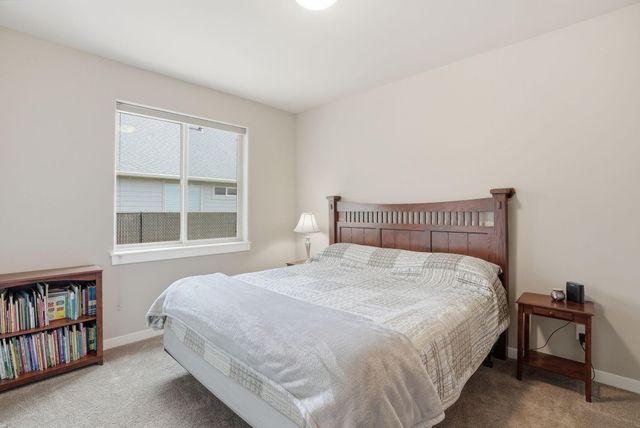 16507 Charlotte Day Drive, La Pine, OR 97739