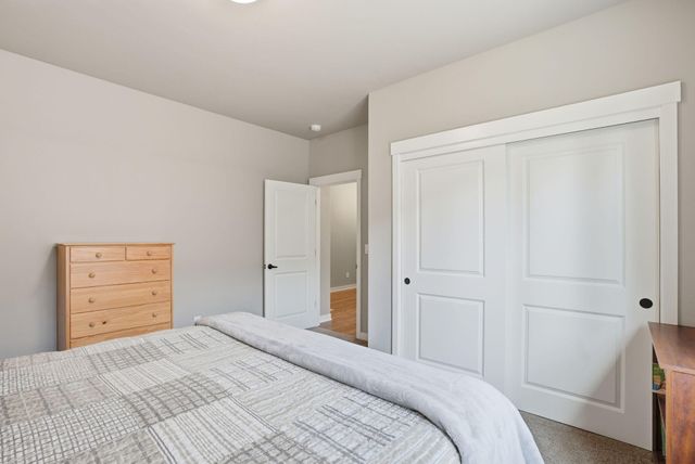 16507 Charlotte Day Drive, La Pine, OR 97739