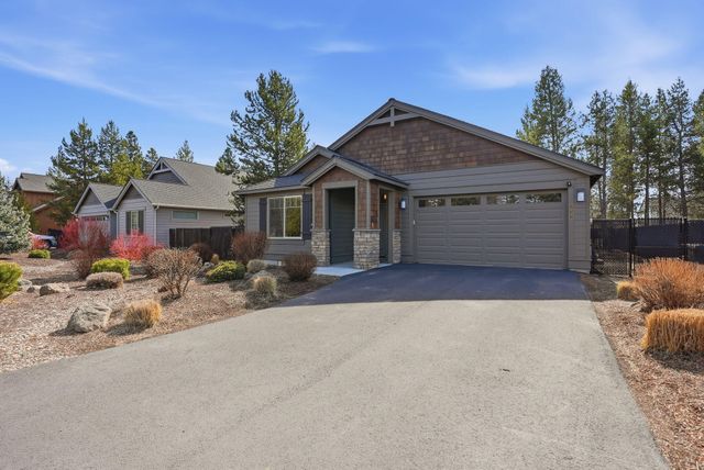 16507 Charlotte Day Drive, La Pine, OR 97739