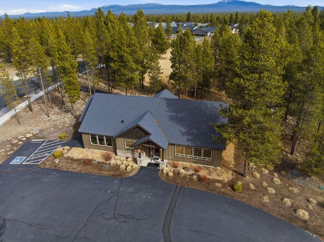 16507 Charlotte Day Drive, La Pine, OR 97739