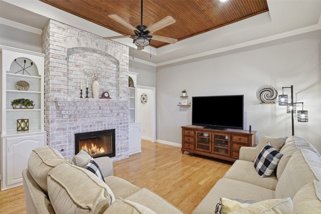 6706 Nantucket Lane, Arlington, TX 76001