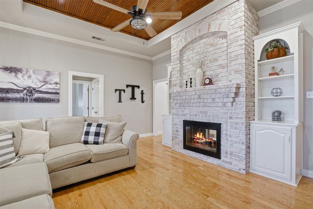 6706 Nantucket Lane, Arlington, TX 76001