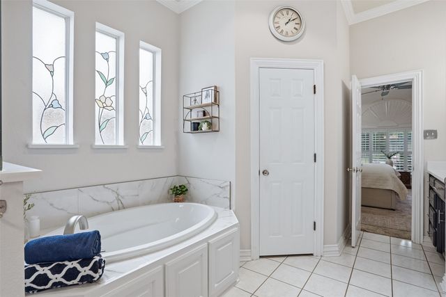 6706 Nantucket Lane, Arlington, TX 76001