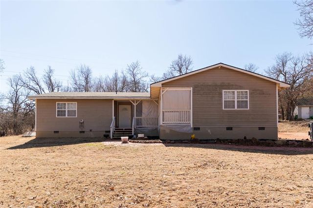 329302 E 1022 Road, Harrah, OK 73045