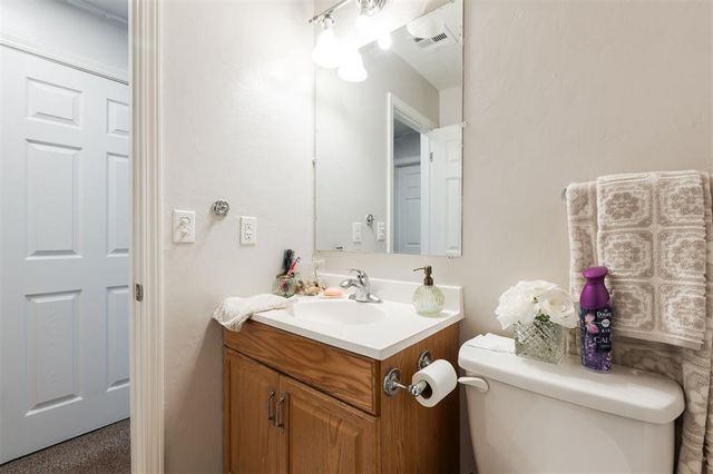 329302 E 1022 Road, Harrah, OK 73045