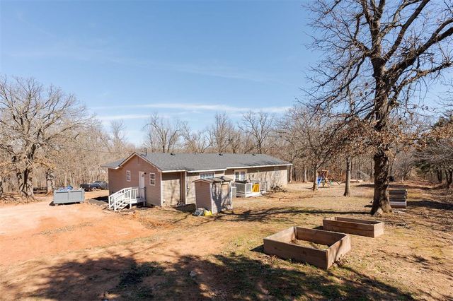 329302 E 1022 Road, Harrah, OK 73045
