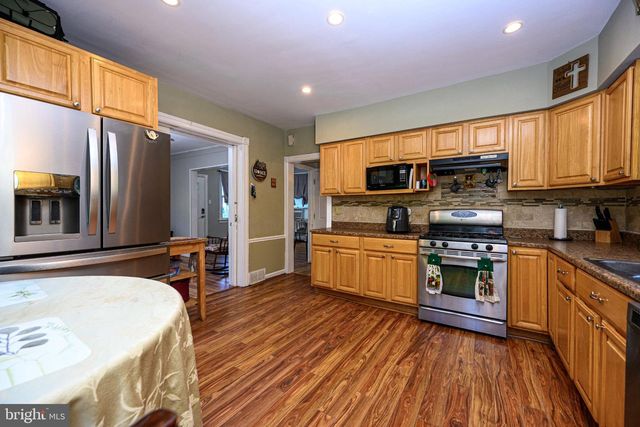 5 WHITEMARSH AVE, Glenside, PA 19038