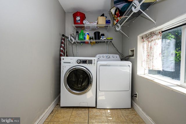 5 WHITEMARSH AVE, Glenside, PA 19038