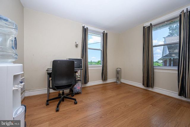 5 WHITEMARSH AVE, Glenside, PA 19038
