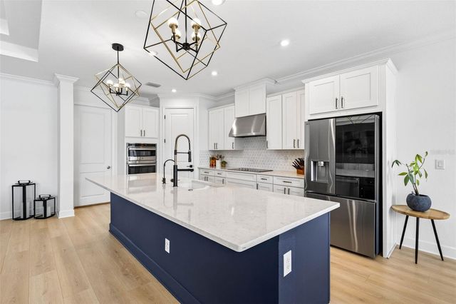 6967 TALAMORE DR, Wesley Chapel, FL 33545