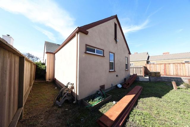 123 Chestnut Street, Salinas, CA 93901