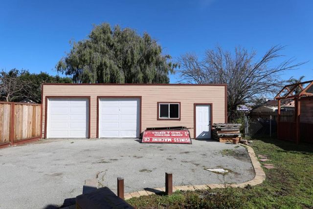 123 Chestnut Street, Salinas, CA 93901