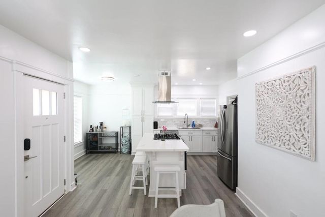 123 Chestnut Street, Salinas, CA 93901