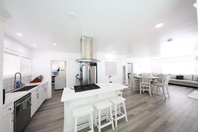 123 Chestnut Street, Salinas, CA 93901