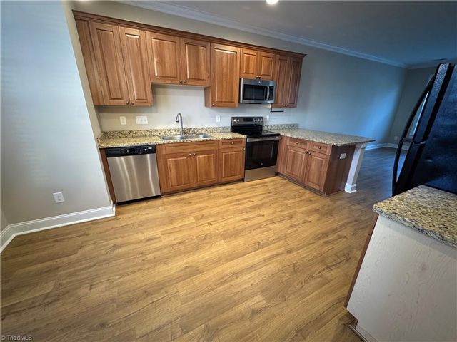 19 Nandina Drive, Greensboro, NC 27455