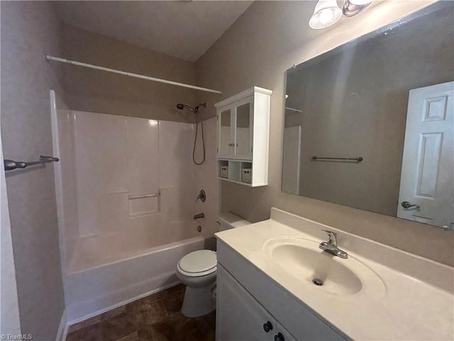 19 Nandina Drive, Greensboro, NC 27455