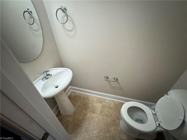 19 Nandina Drive, Greensboro, NC 27455