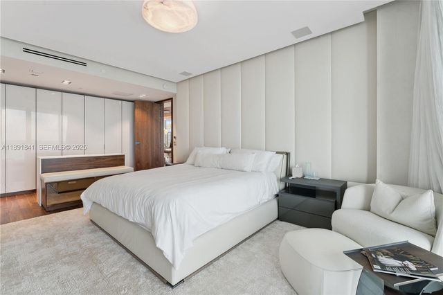 16901 Collins Avenue 805, Sunny Isles Beach, FL 33160