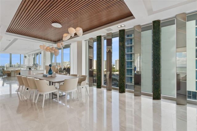 16901 Collins Avenue 805, Sunny Isles Beach, FL 33160