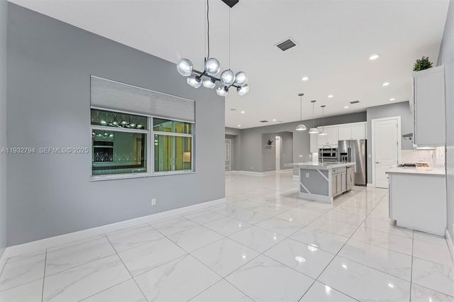 5071 Beland Dr, Lake Worth, FL 33467